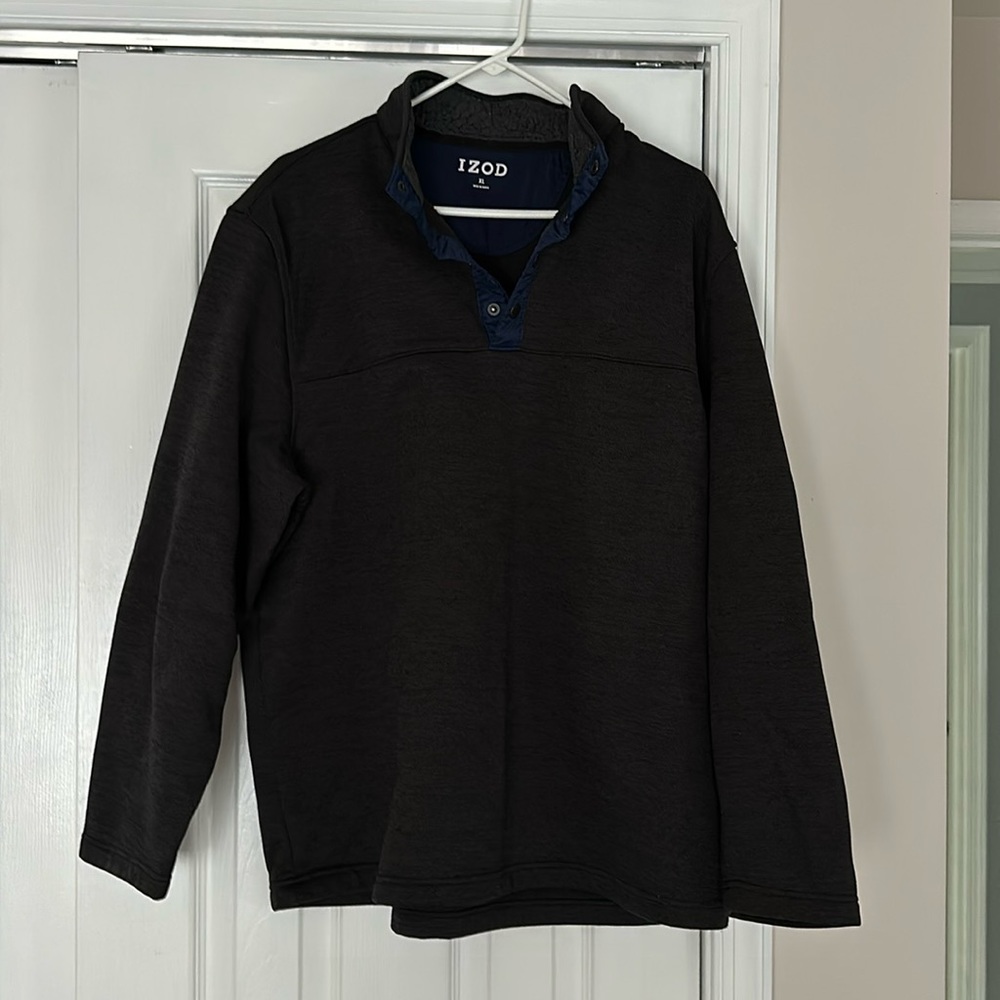 IZOD Mens 1/4 snap Sweatshirt